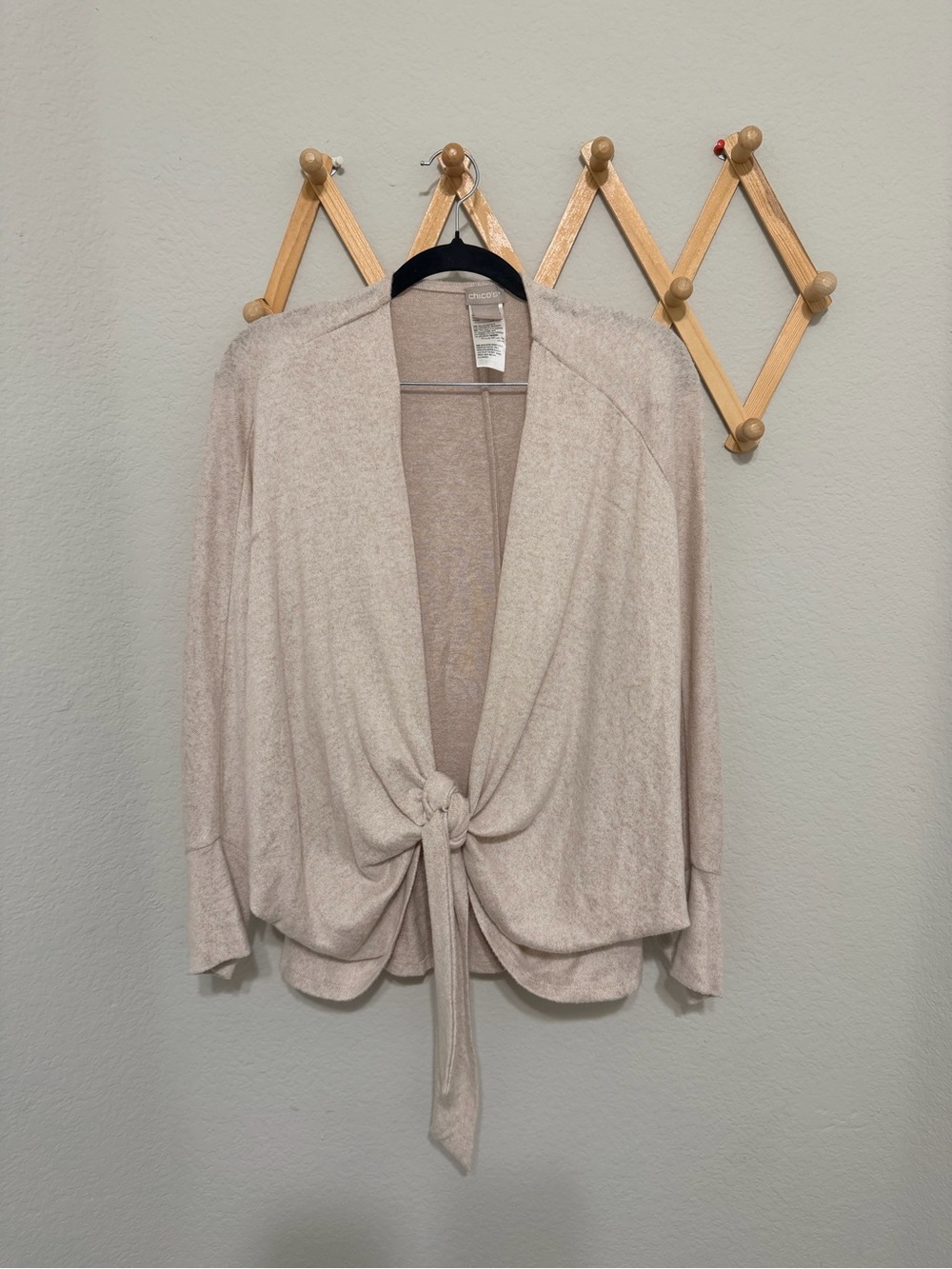 Chico’s Tie Front Cream Rayon Blend Cardigan Size Large